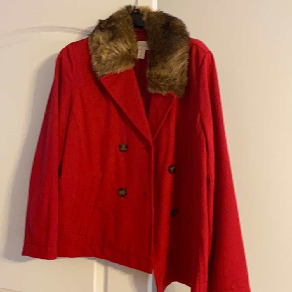 Chico’s Red blazer with fur collar EUC